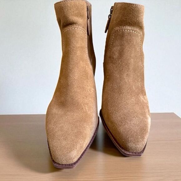 Cole Haan Naia Tan Suede Ankle Booties: Size 7 New - Picture 2 of 7